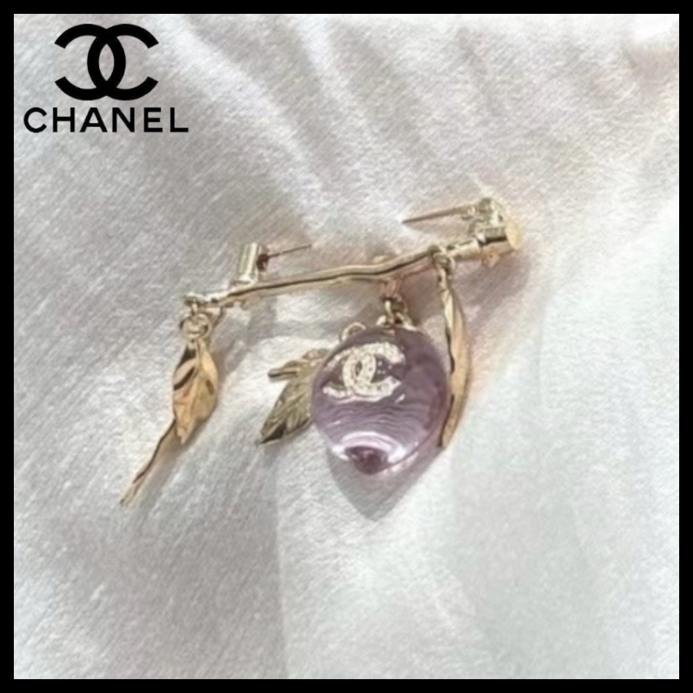 【コーデが一気に格上げ♪】CHANEL ブローチ