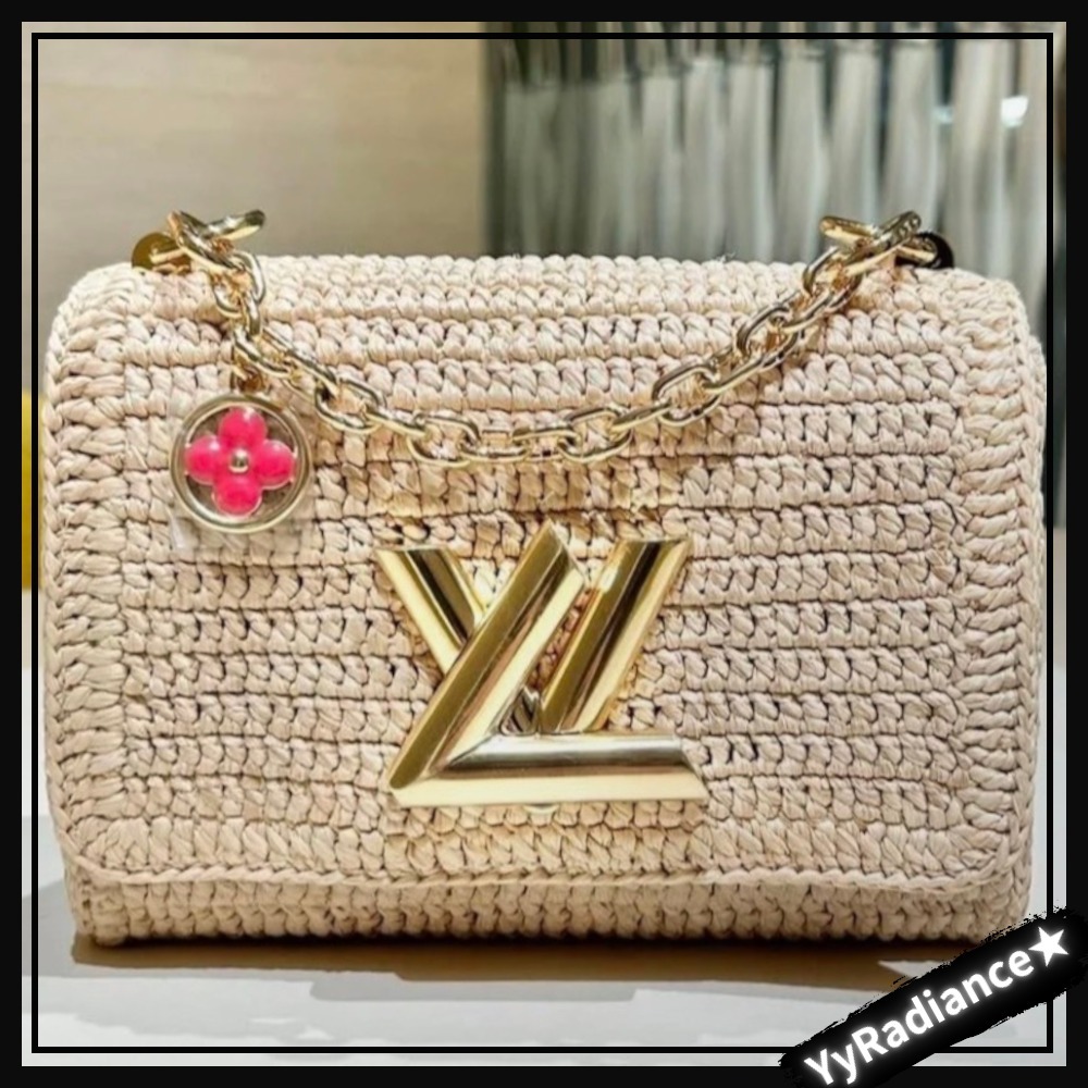【夏のお出かけに♡】Louis Vuitton ショルダーバッグ
