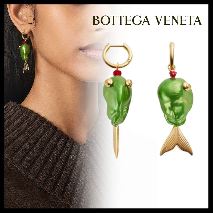 Bottega Veneta直営店 18金仕上げスターリング イヤリング