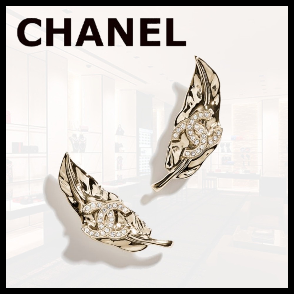 【人気☆ゴールドリーフ】CHANEL ピアス ギフト CCロゴ ビジュー