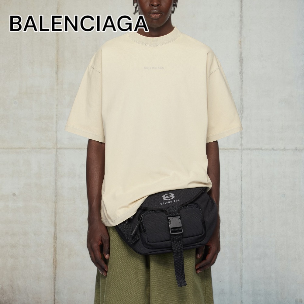 【BALENCIAGA】トープ New Back ミディアムフィット Tシャツ