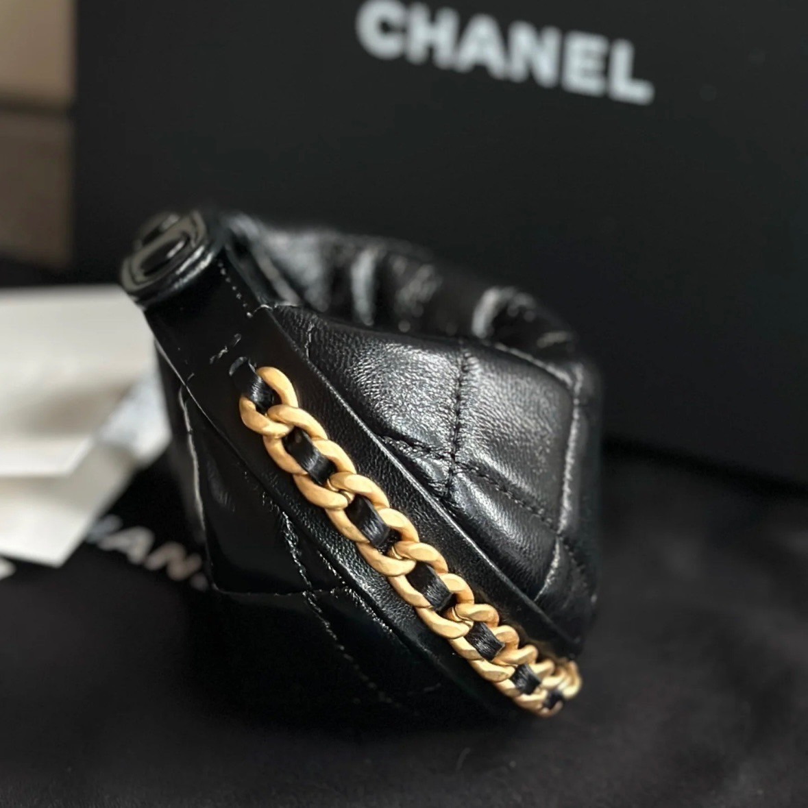 【ミニサイズで可愛い♡】CHANEL《ミニポーチ》