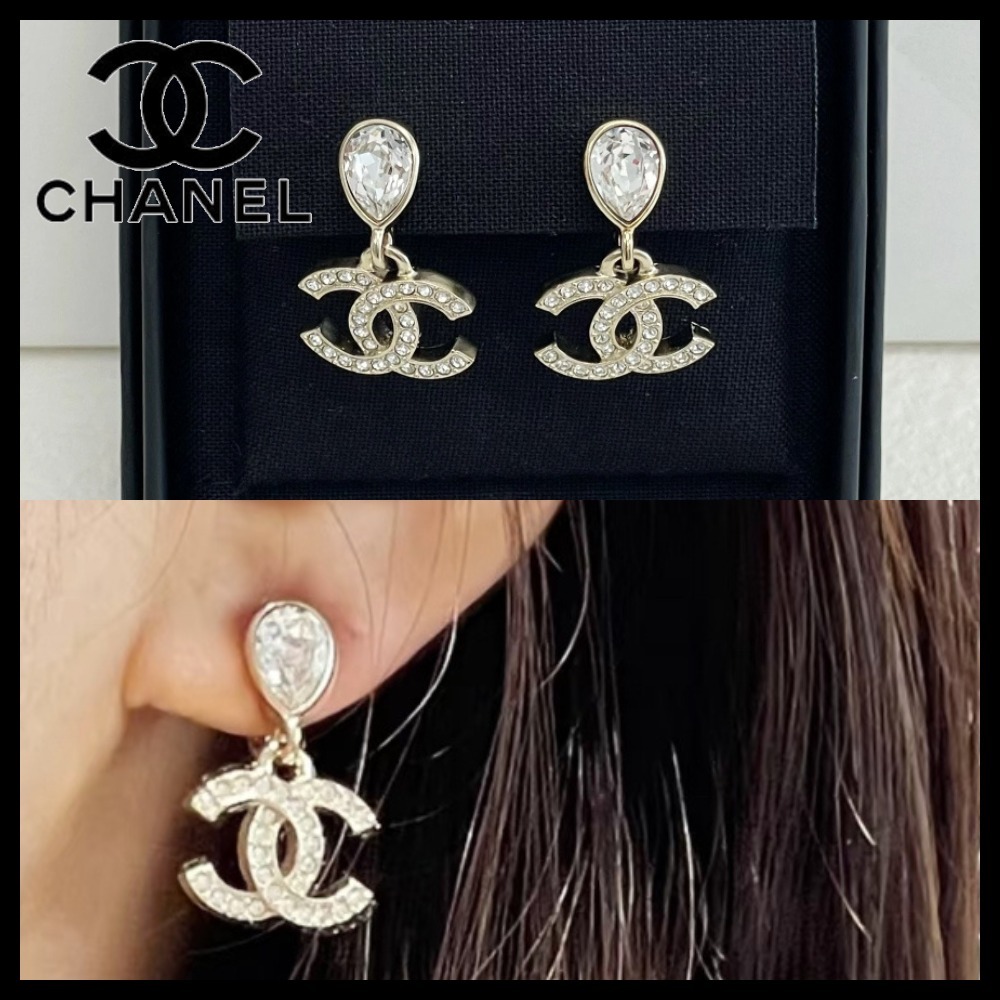 【煌めくCCが耳元を彩る♪】CHANEL ピアス