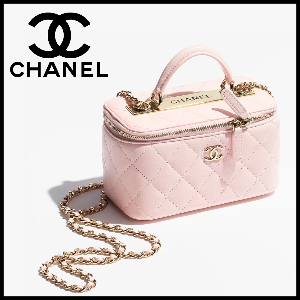 ロゴがかわいい☆【CHANEL】バニティー