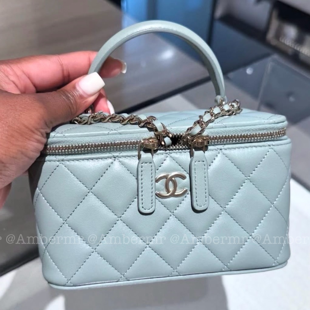 25A CHANEL CC_ハンドル クラシックバニティケース