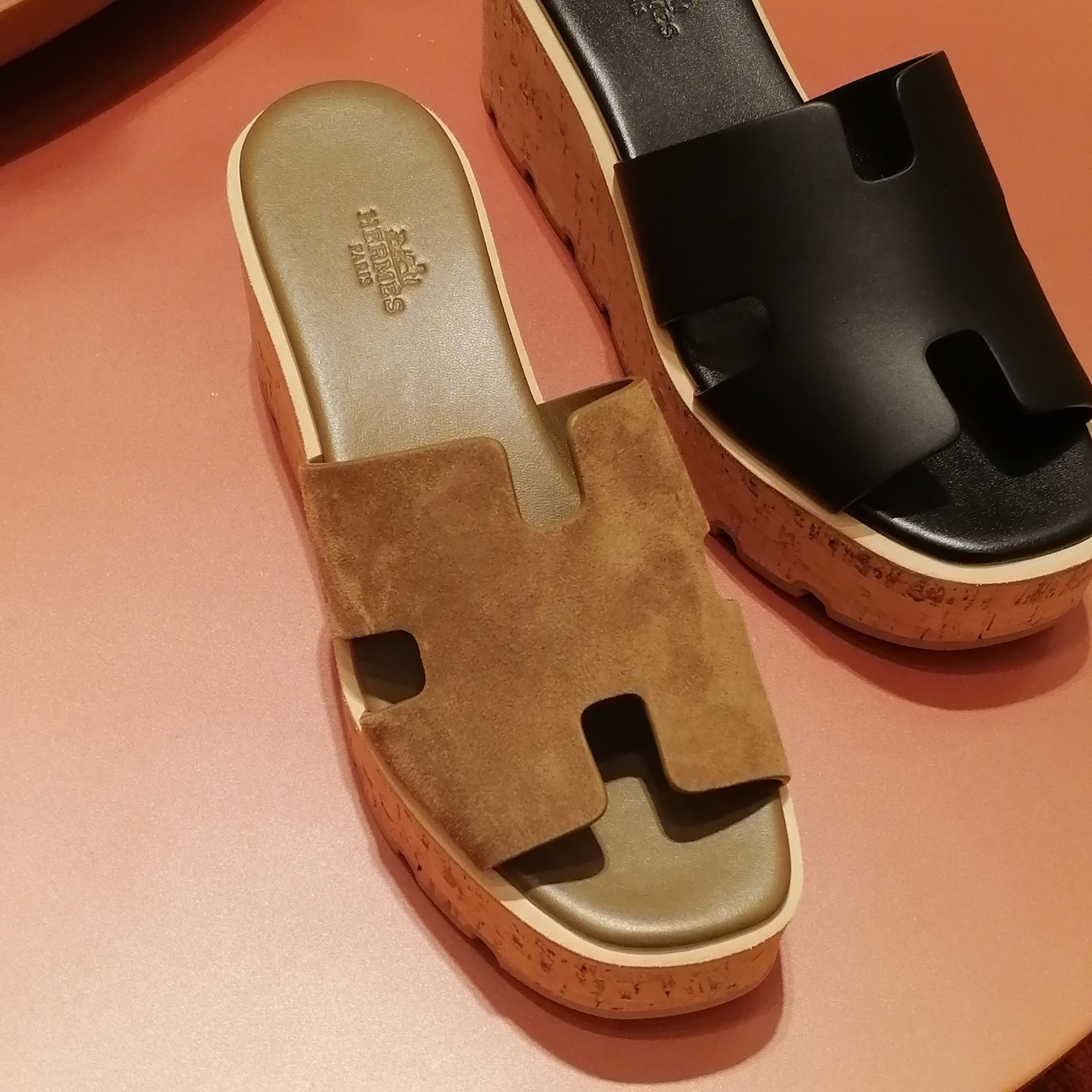 HERMES☆Eze 30 サンダル