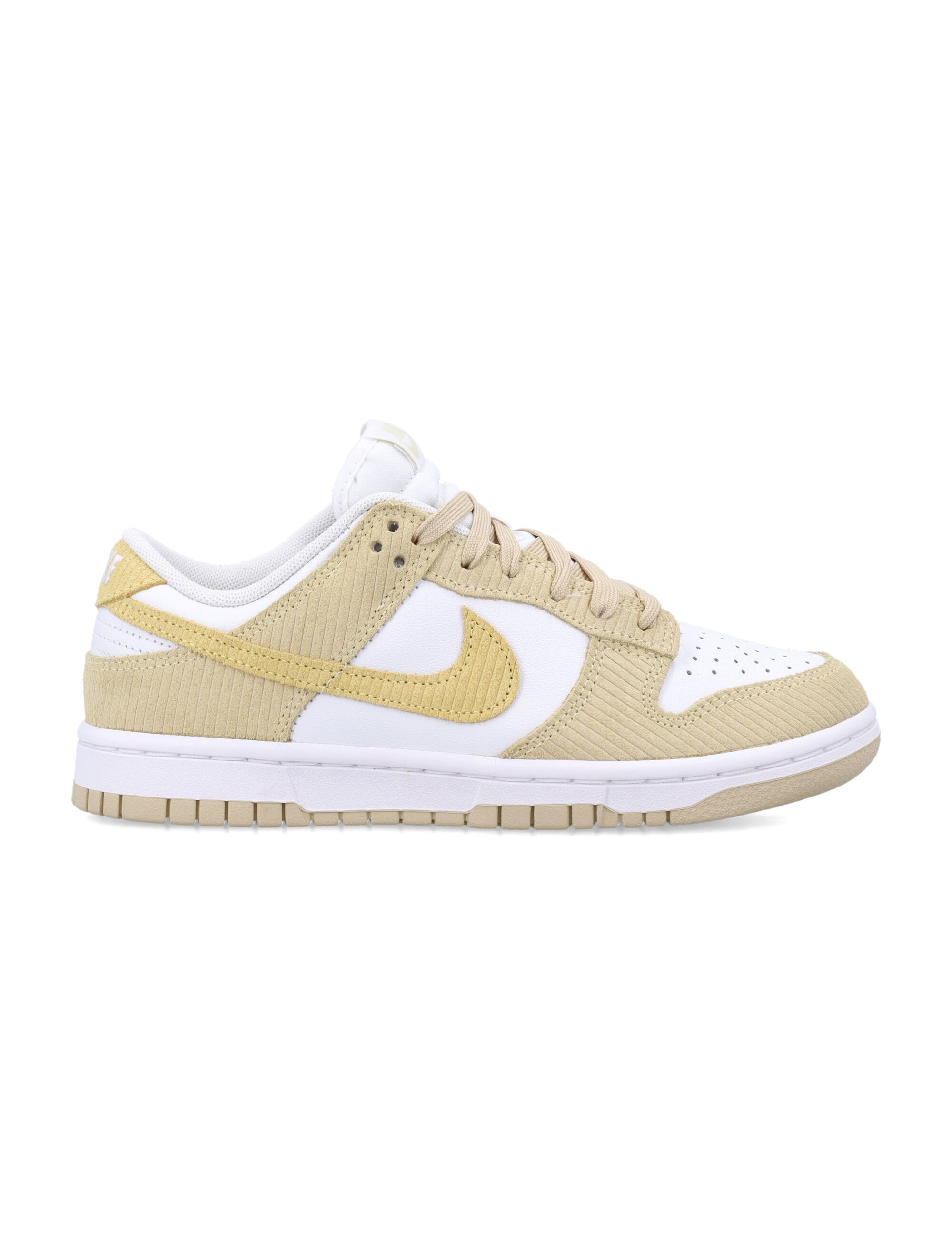 Nike FN7167700 関税送料込