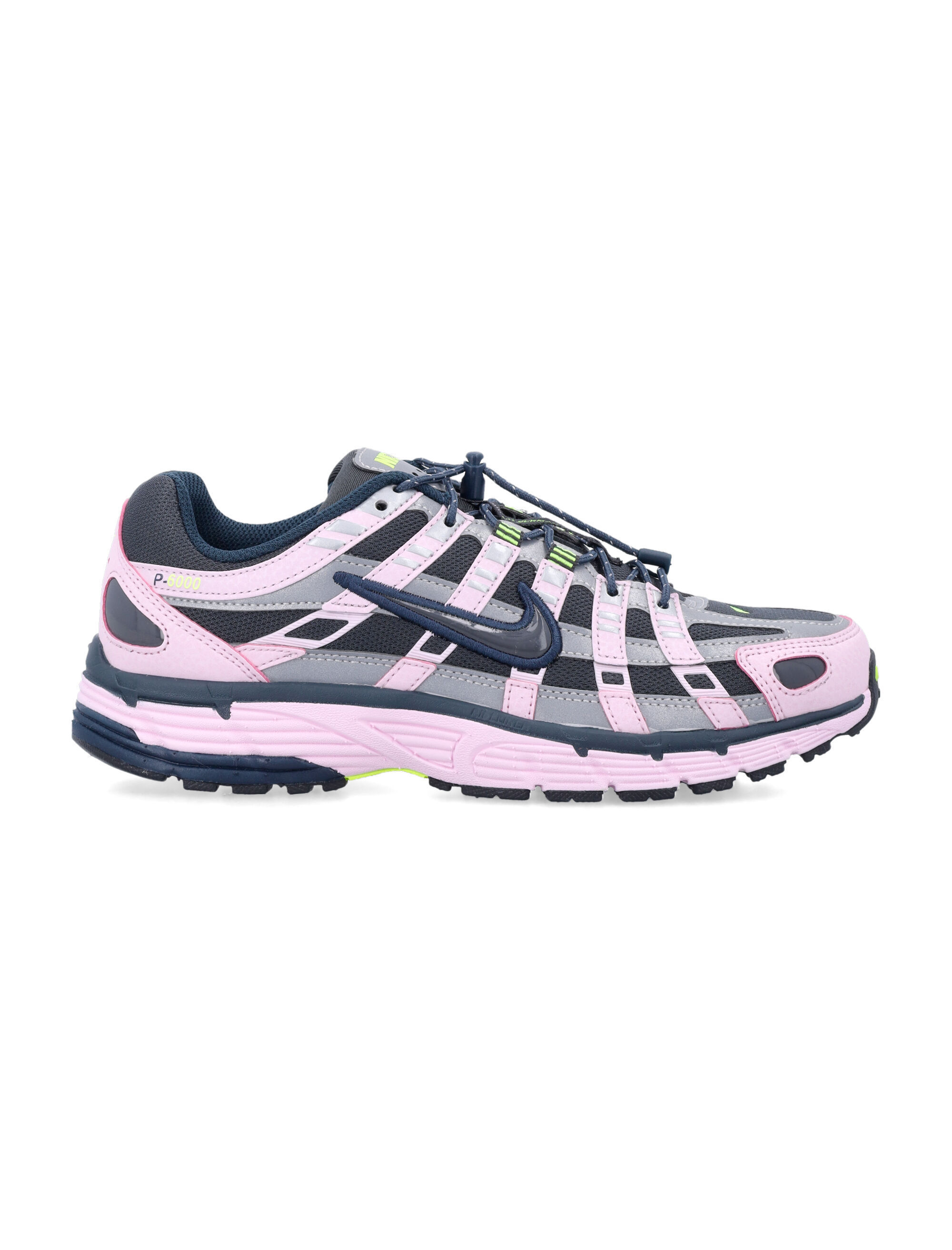 Nike HV2521600 関税送料込