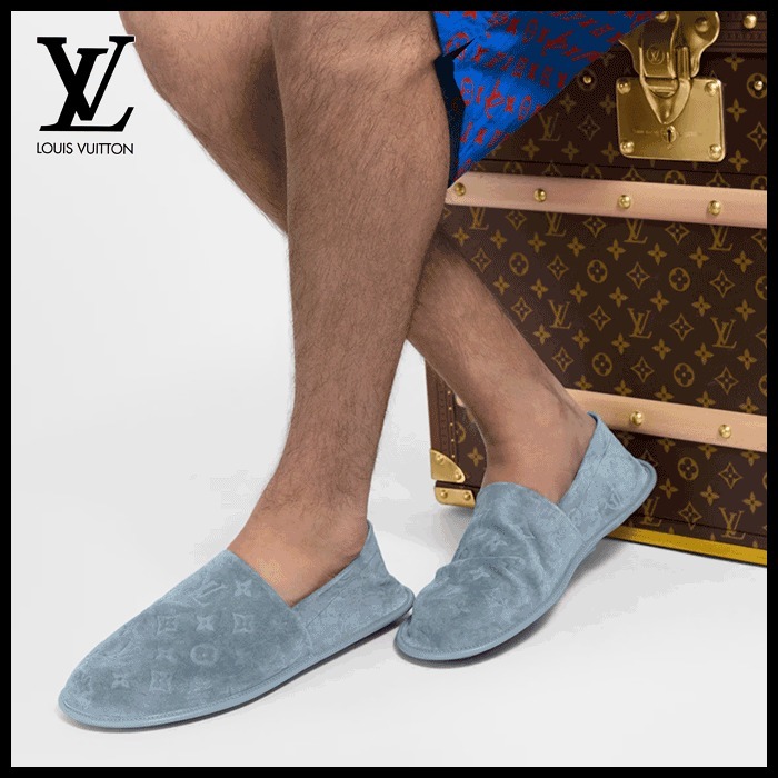 【大人カジュアルに☆】Louis Vuitton LV トラベラー スリッポン