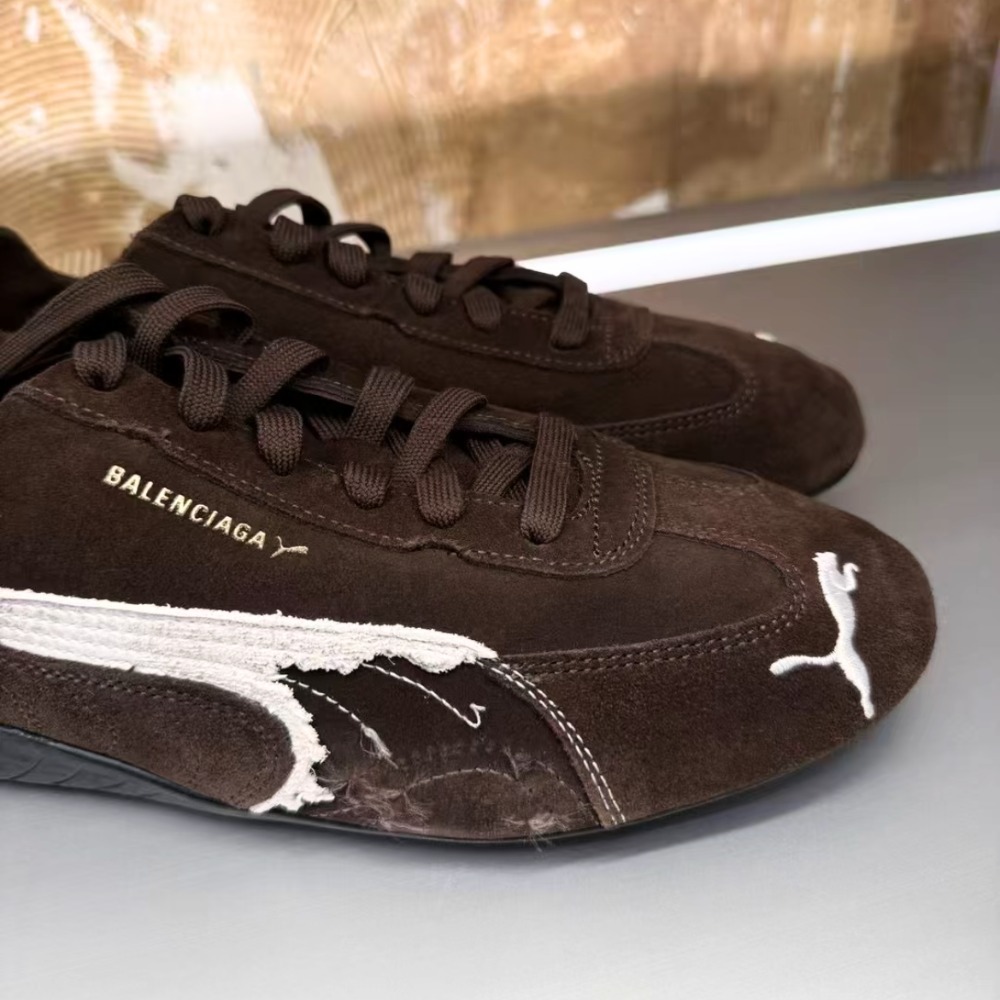 《コラボ》【BALENCIAGA】× PUMA スピードキャット スニーカー