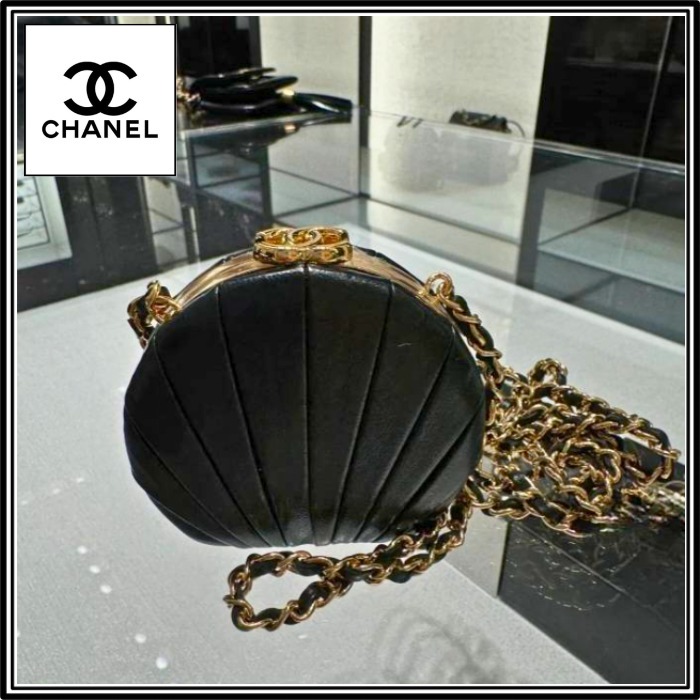 【おしゃれのお供になる♪】CHANEL チェーン クラッチバッグ