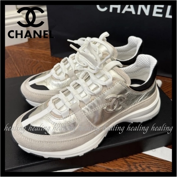 快適な履き心地♪【CHANEL】 CCロゴ スニーカー ゴールド