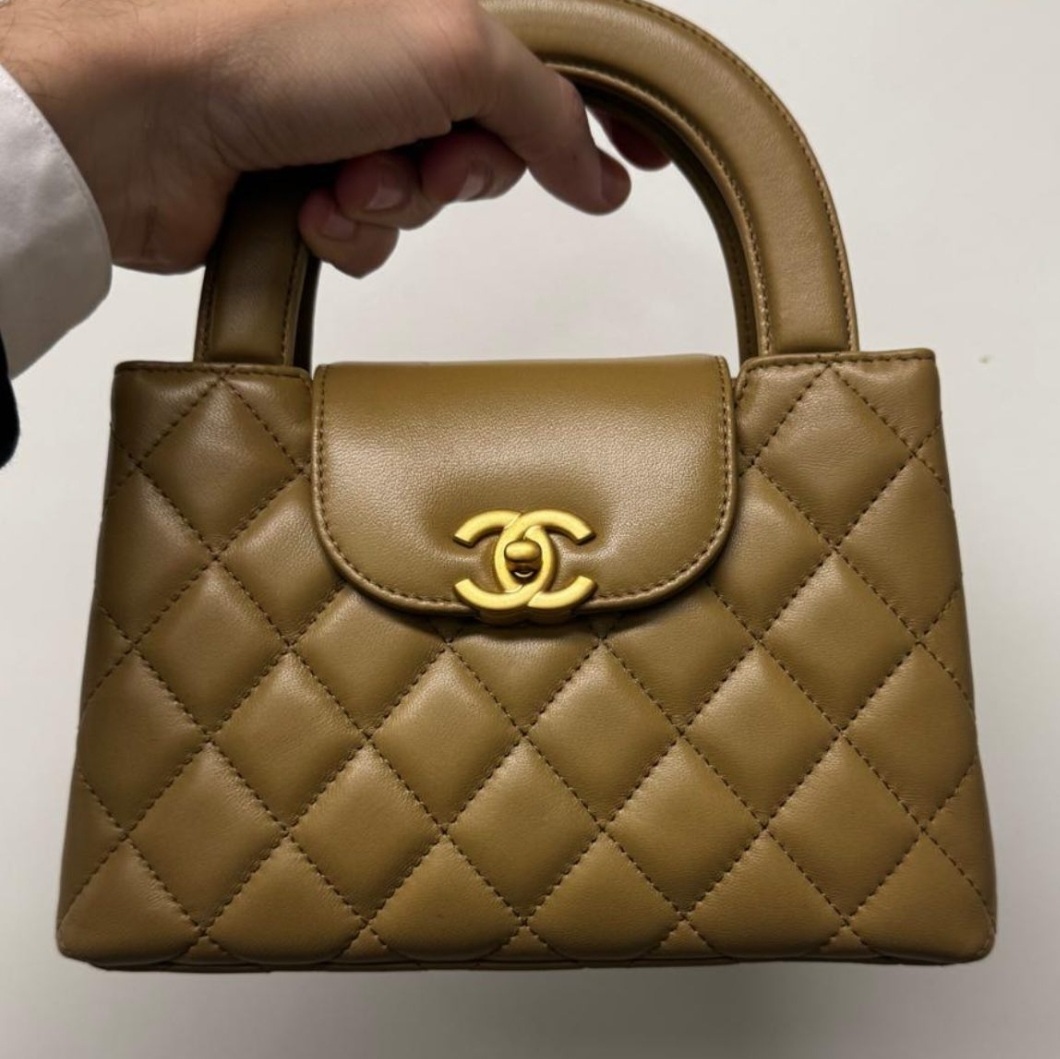 25A ケリー 【CHANEL】お洒落な色合い ハンドバッグ