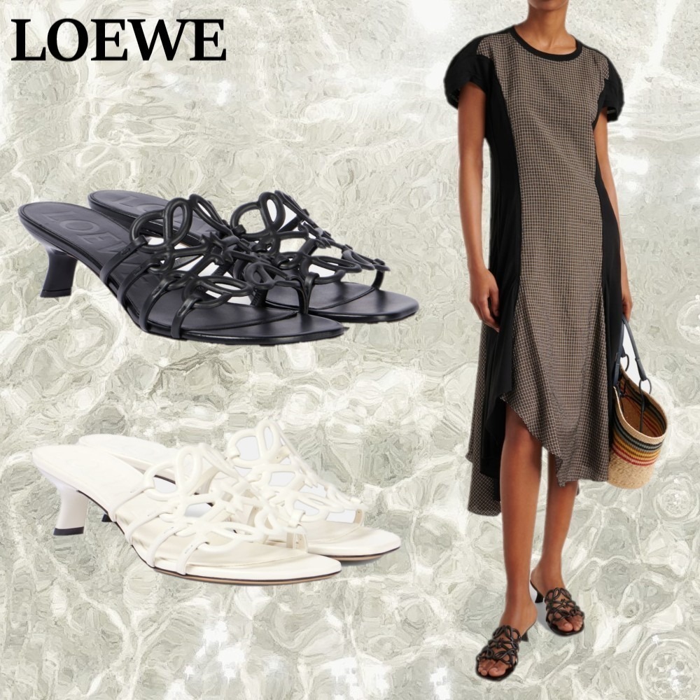 【LOEWE】パウラのイビサ ペタル アナグラム レザー ミュール
