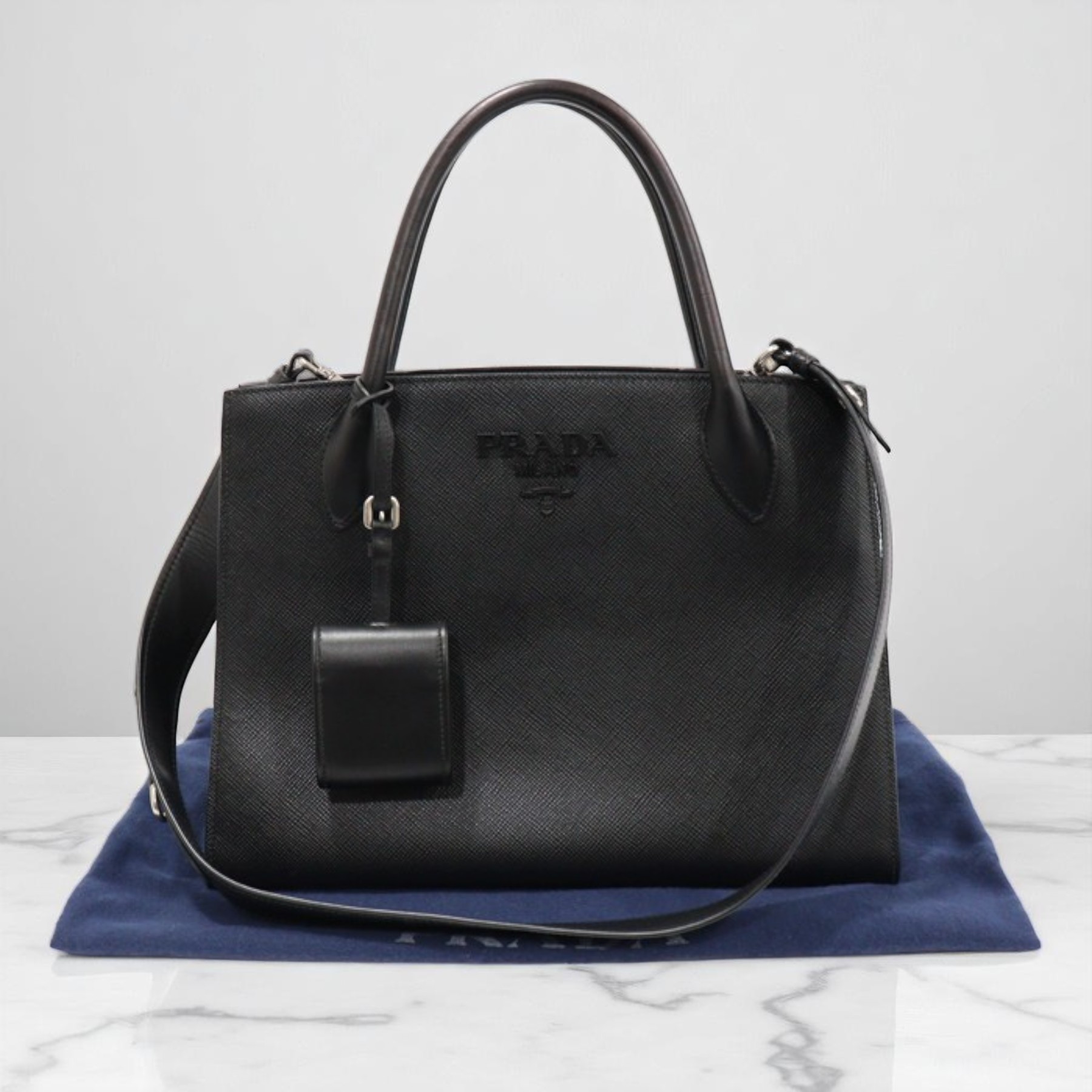 《PRADA》サフィアーノ モノクロム 2WAYバッグ 中古