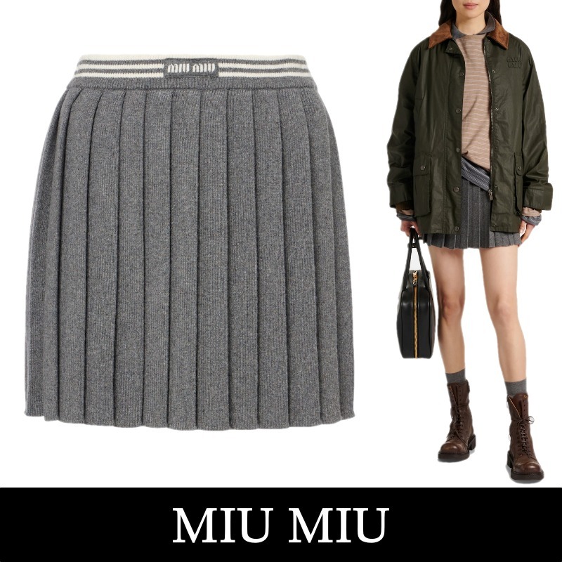 関税込【MiuMiu】Cashmere and wool miniskirt