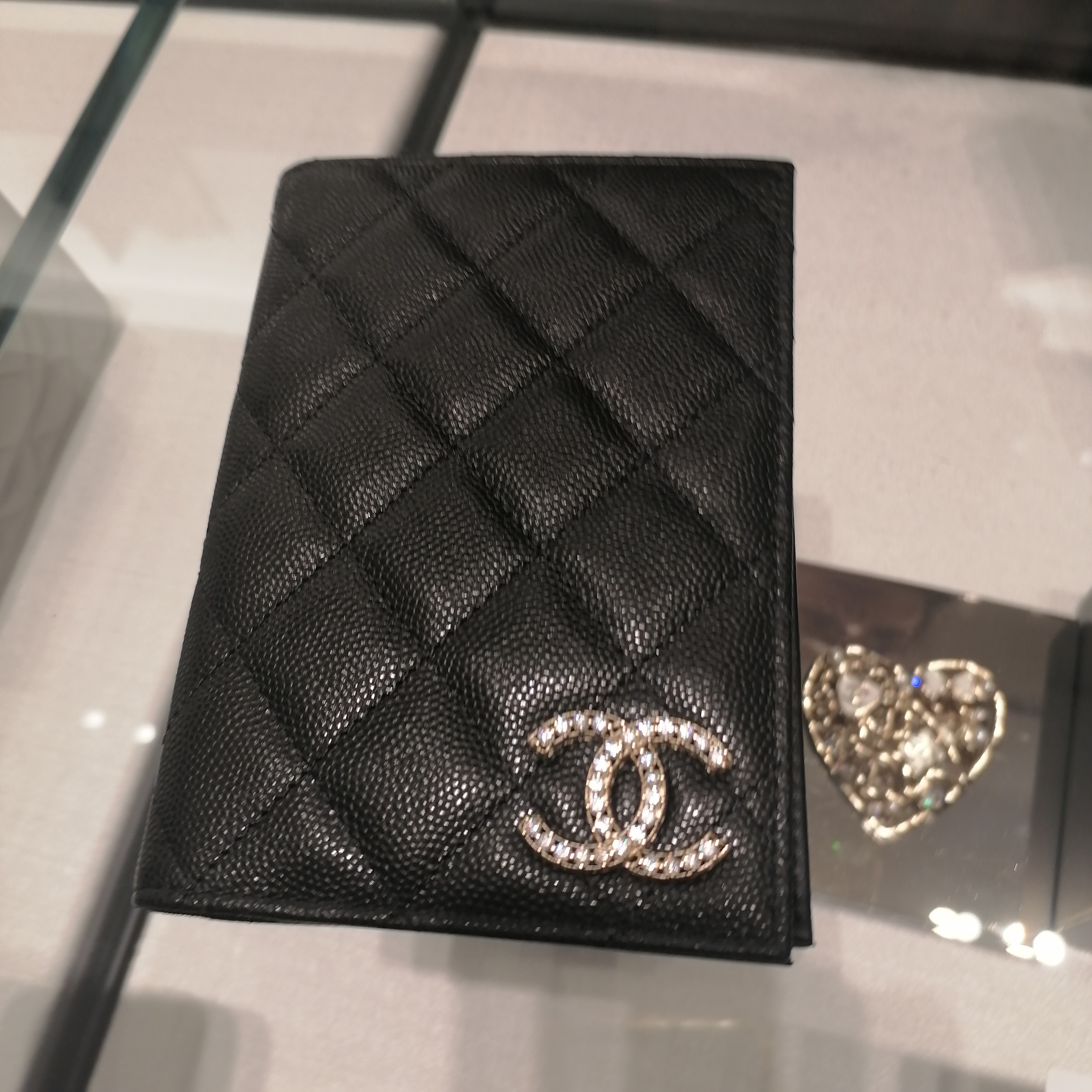 CHANEL シャネル パスケース ブラック