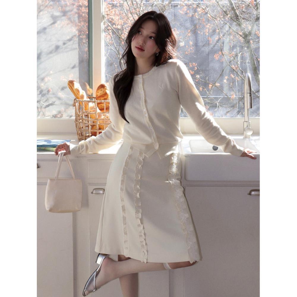 ★ Margarin Fingers★ LACE RUFFLE SKIRT (CREAM)
