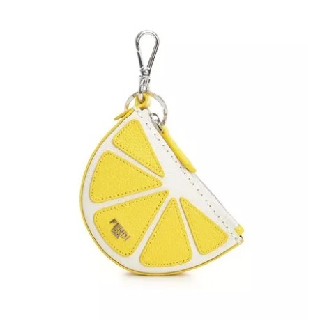 【関税・送料込み】FENDI ロゴ入り レモン チャーム