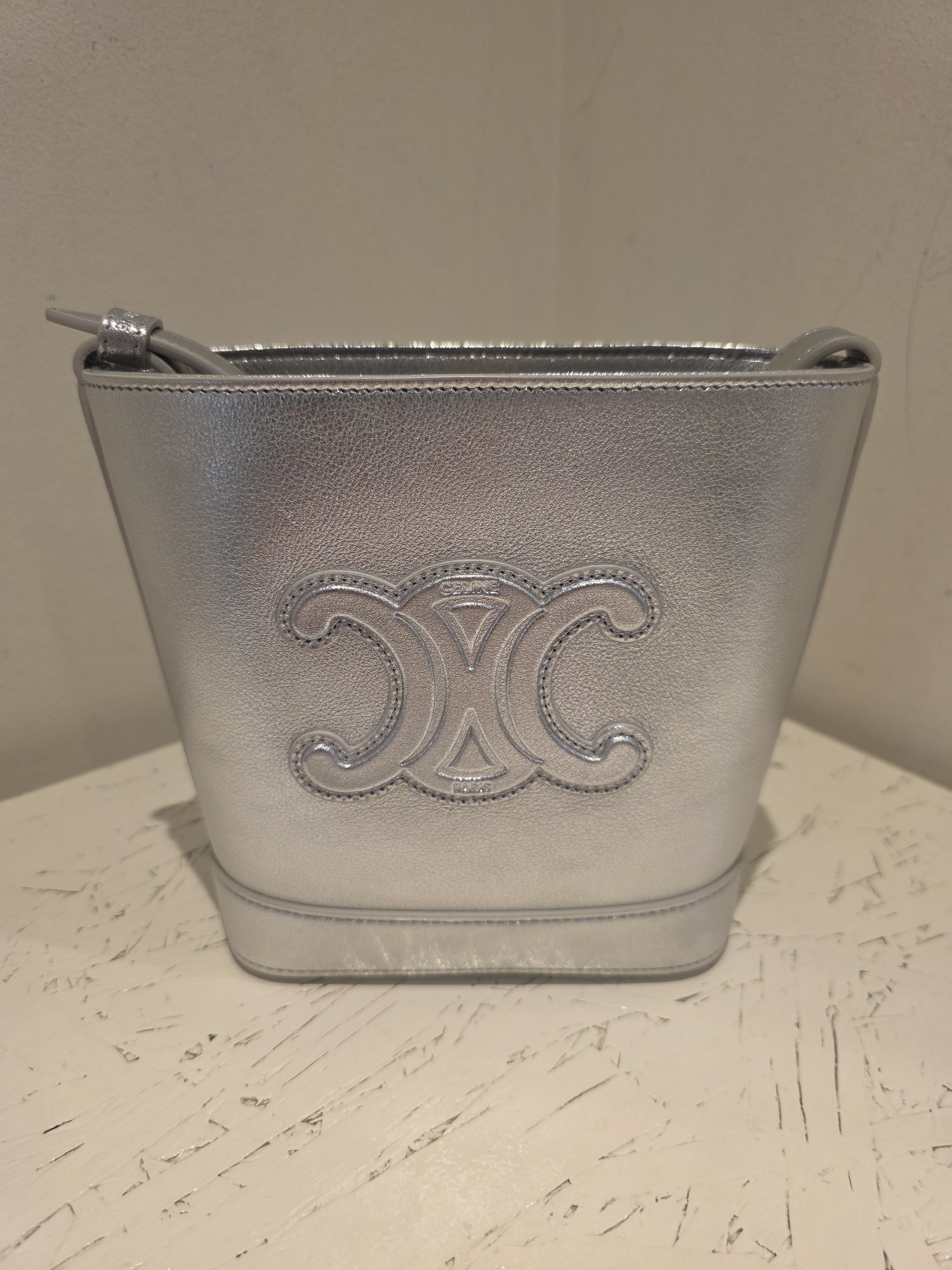 直営店買付!【CELINE】キュイル ミニ バゲットバック ラミネート