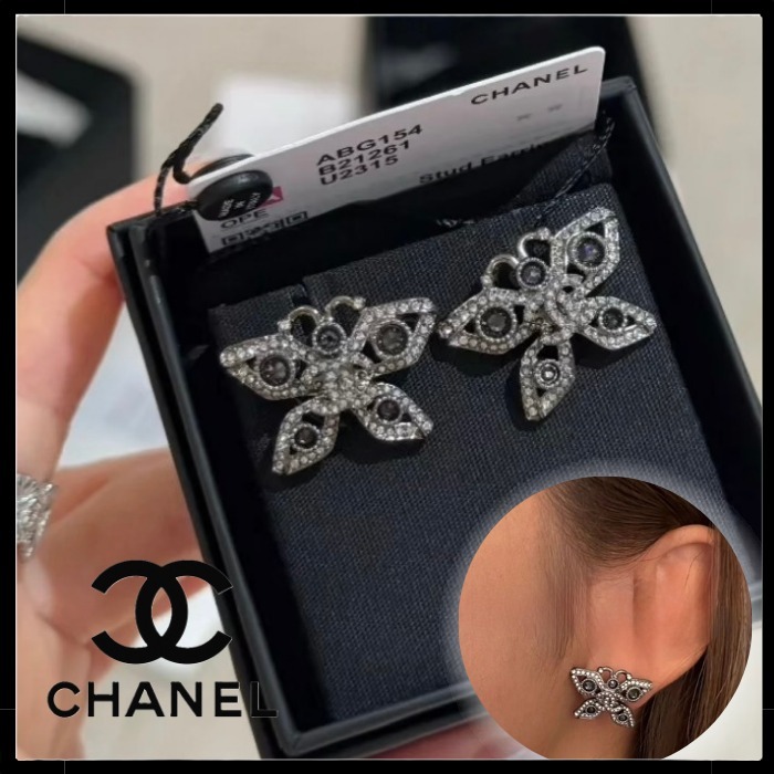 【煌めくバタフライ☆】CHANEL 新作スタッドピアス