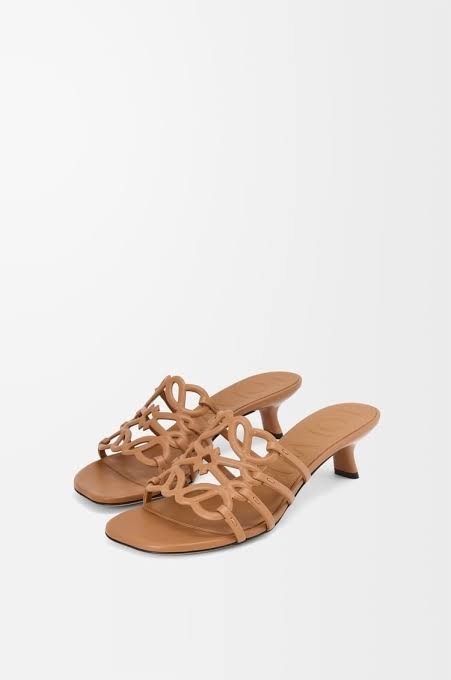 LOEWE ロエベ レディース ペタル アナグラム スライド