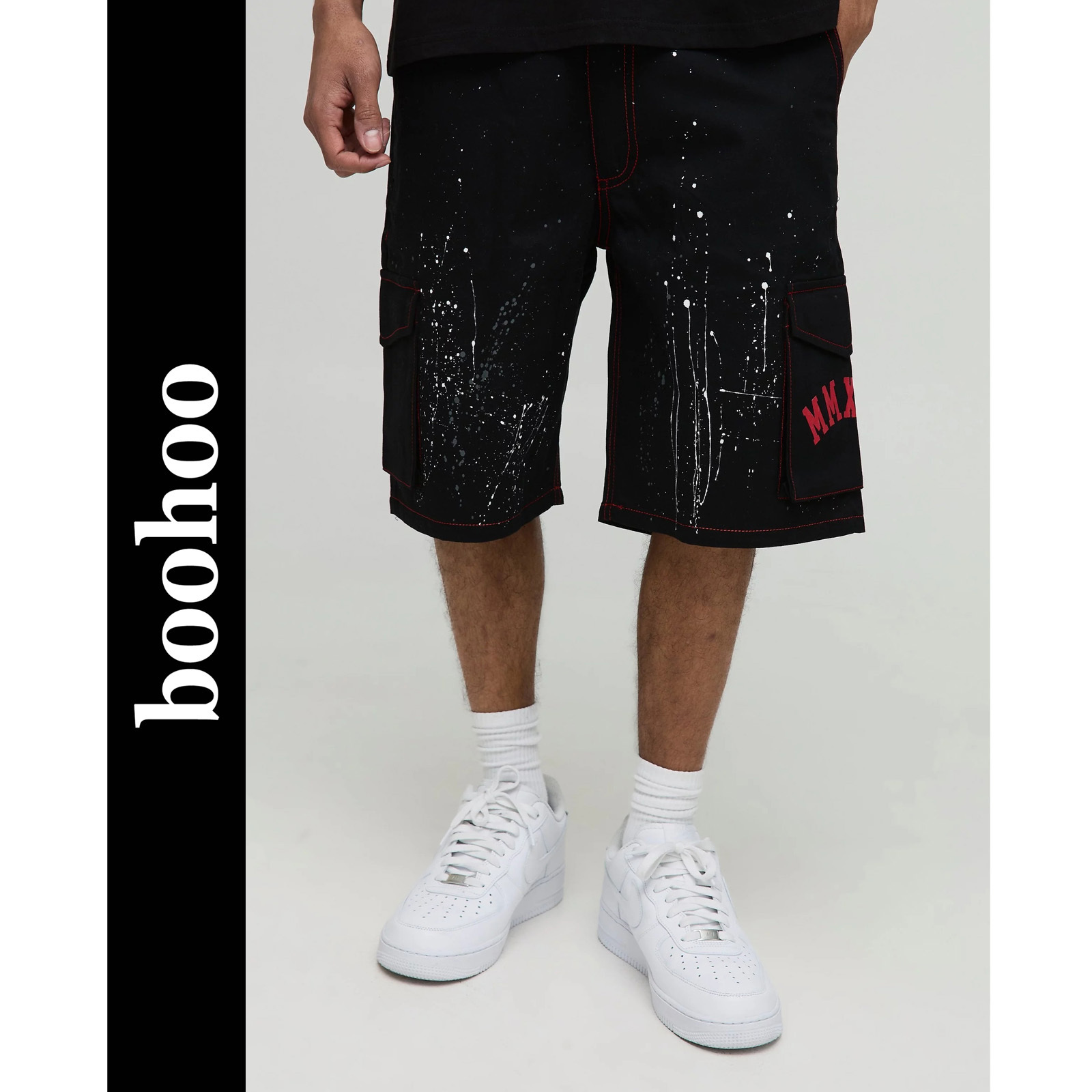 boohoo リラックスフィット プリント カーゴ ショートパンツ