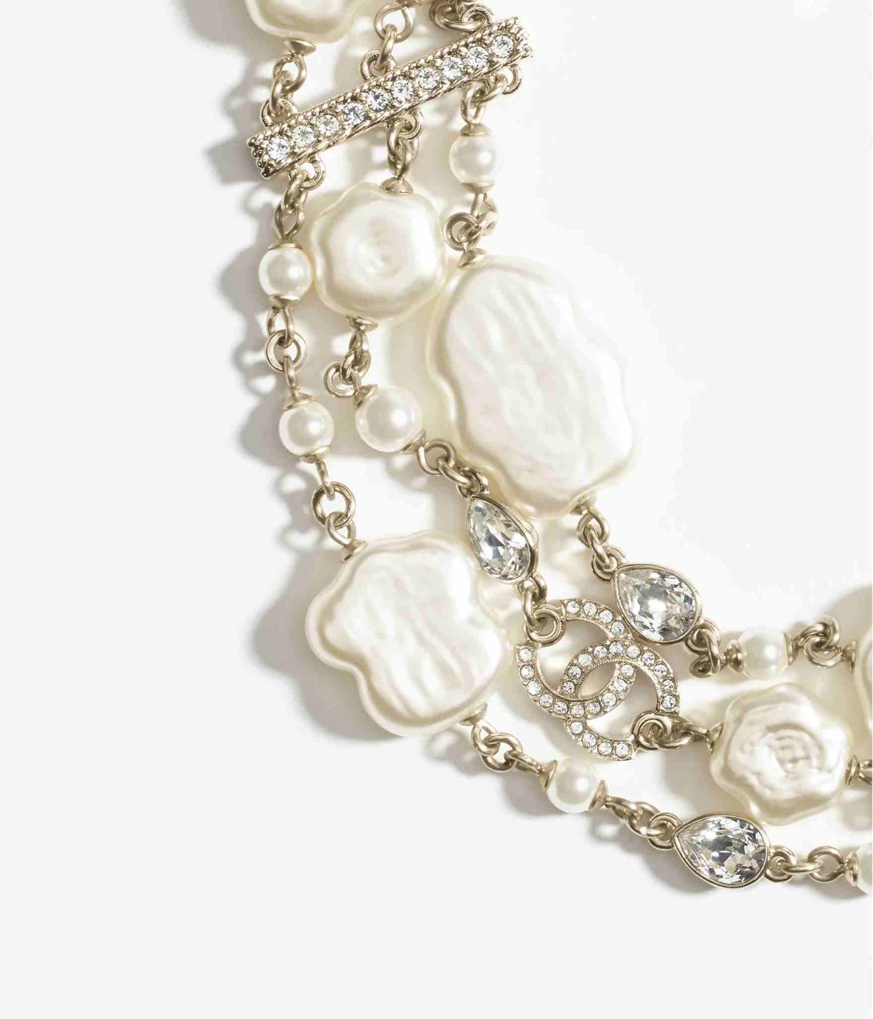 《25A》CHANEL 国内発送 新作 チョーカー ゴールド CCロゴ