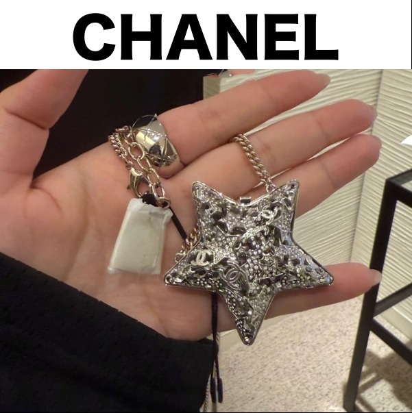 《25A》CHANEL 国内発送 大きな星 ロングネックレス ペンダント