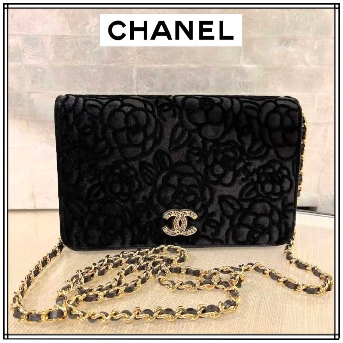 【優美なカメリア♪】CHANELチェーンバッグ