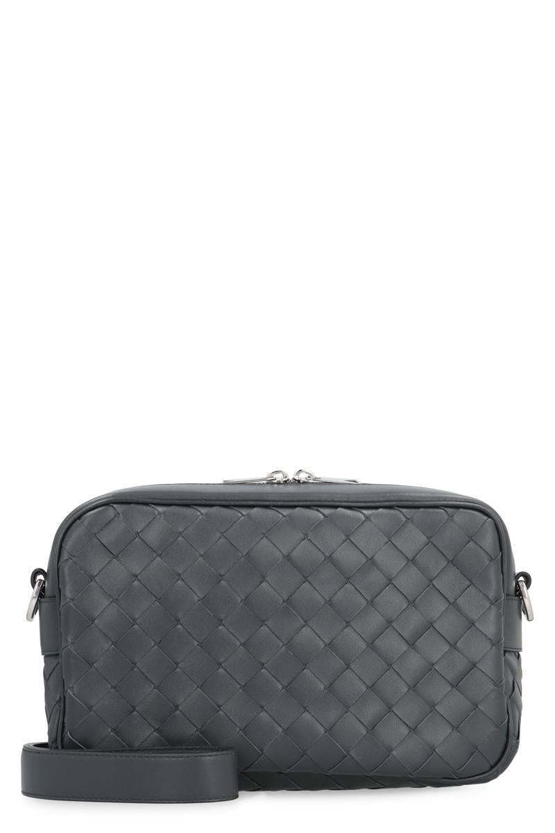 【関税＆送料込み】Bottega Veneta Small Intrecciato Camera