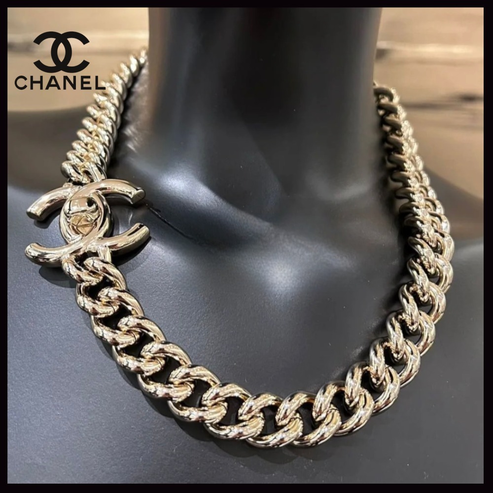 【存在感あり♪】CHANEL ネックレス