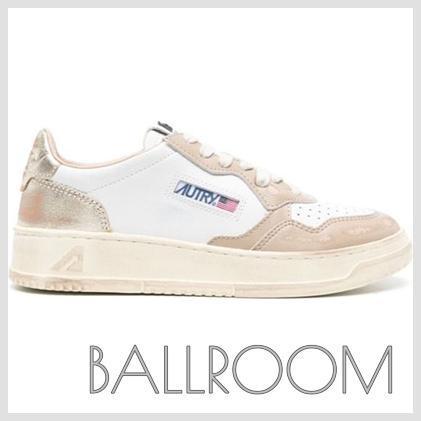 スニーカー AUTRY SUPER VINTAGE LOW LEATHER SNEAKERS