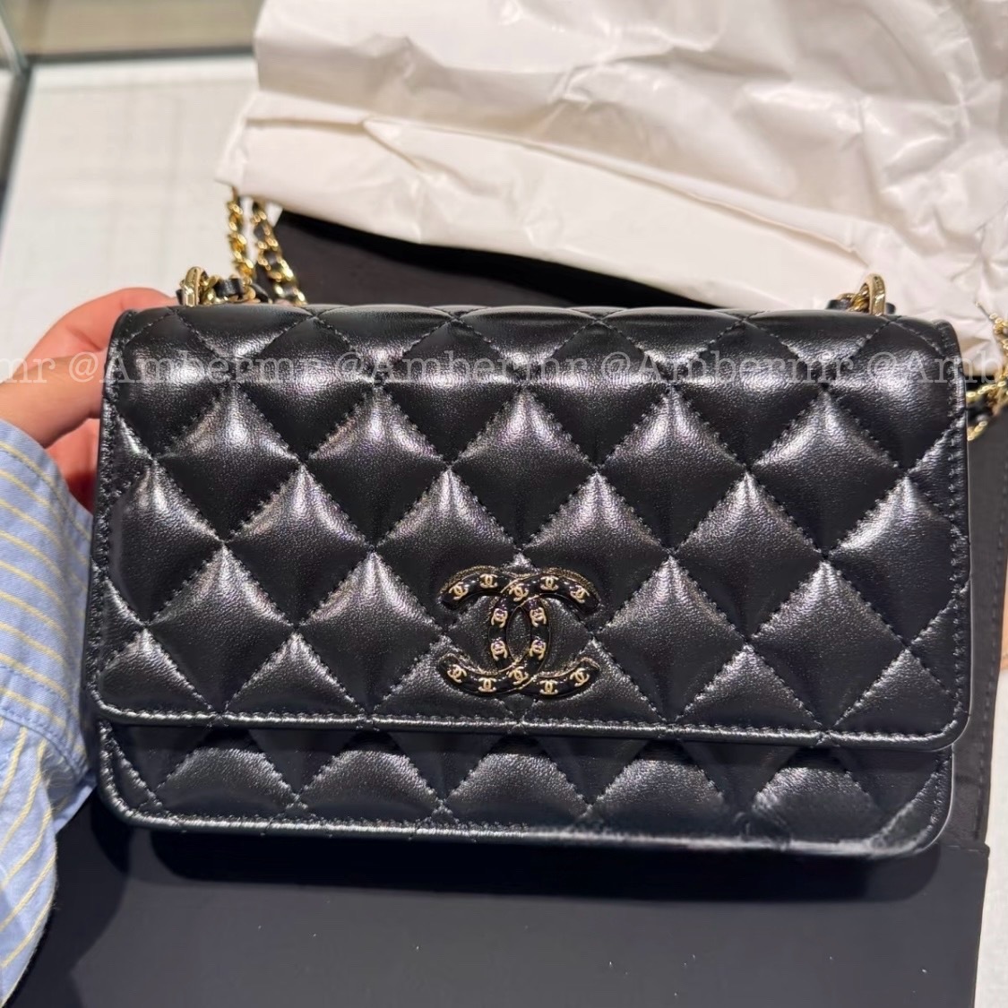 25A CHANEL CC チェーンウォレット ロゴマークがかわいい♪