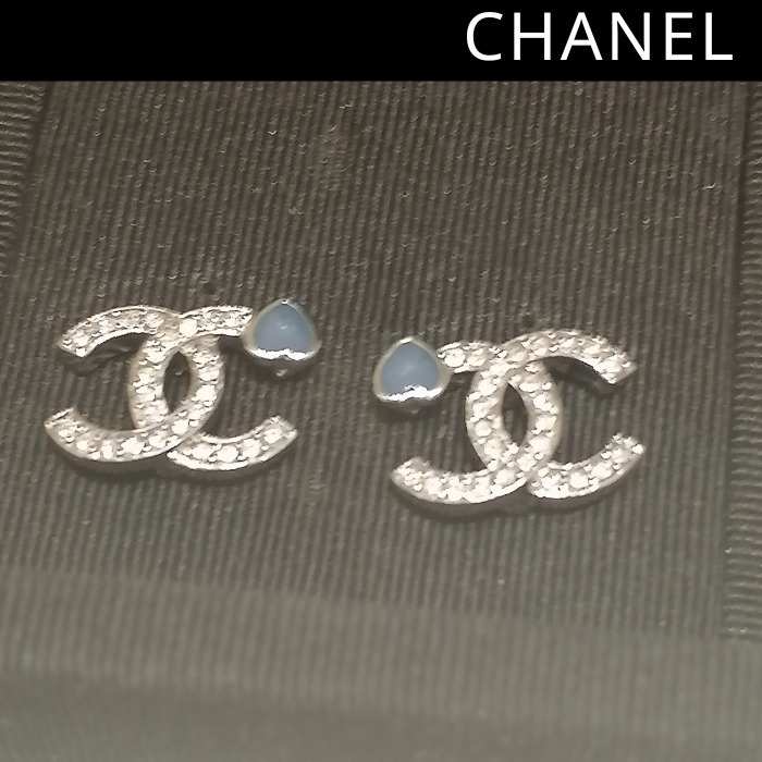 CHANEL シャネル ピアス 2025年春夏 クリスタル シルバー