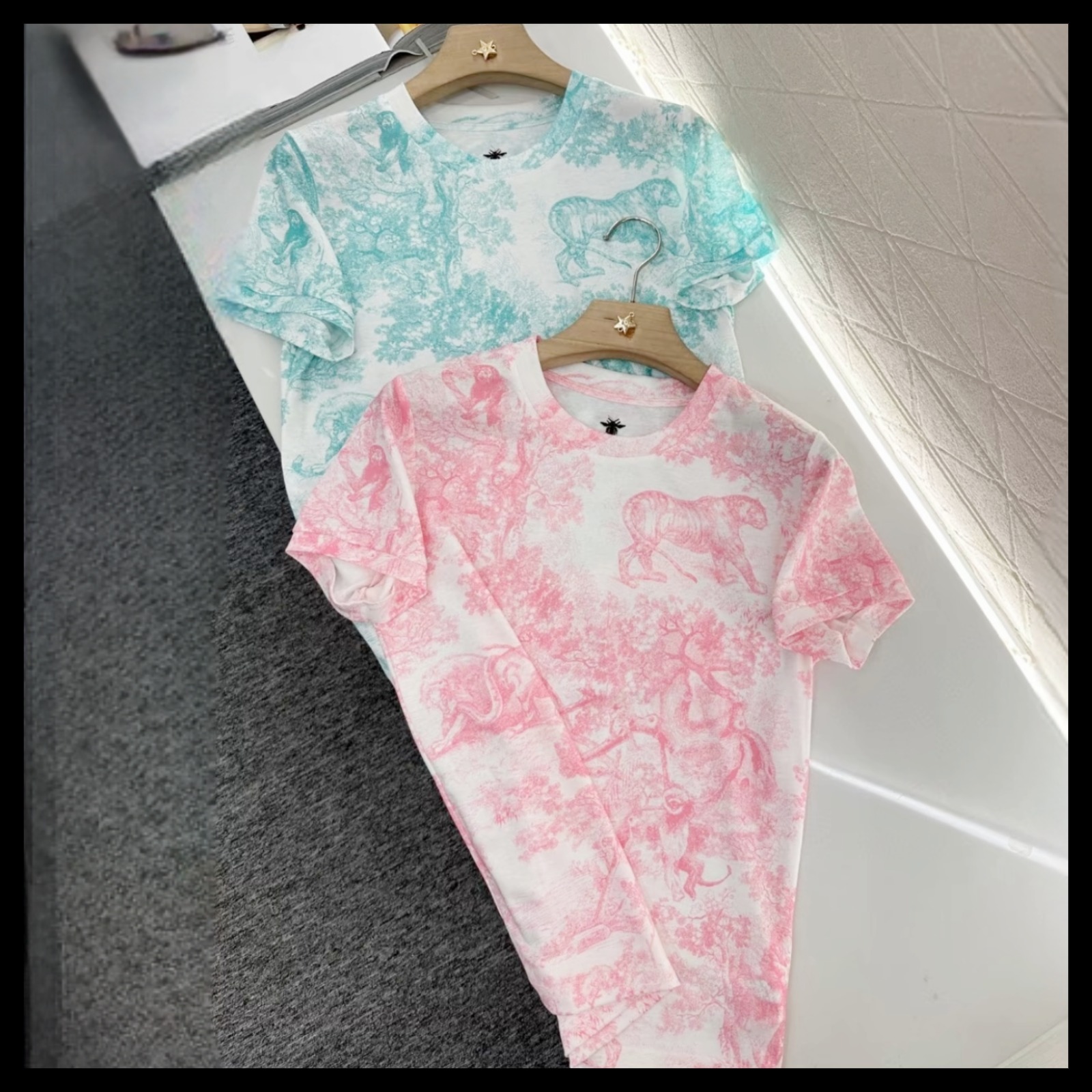 【カジュアル×上品なカラー♪】DIOR★Dioriviera Tシャツ