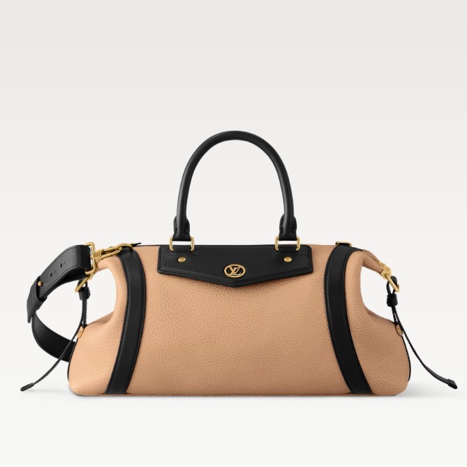 Louis Vuitton《LV バイカーMM》アリゾナベージュ レザー 直営店