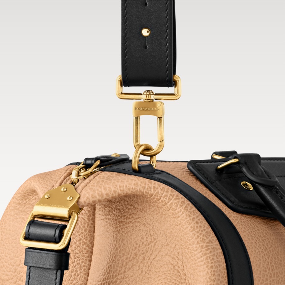 Louis Vuitton《LV バイカーMM》アリゾナベージュ レザー 直営店