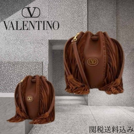 ハンドバッグ 25ss Valentino Garavani Caramel Leather Bucket Ba