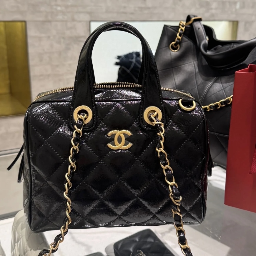 【CHANEL】スモール ボーリング バッグ ココマーク 2WAY