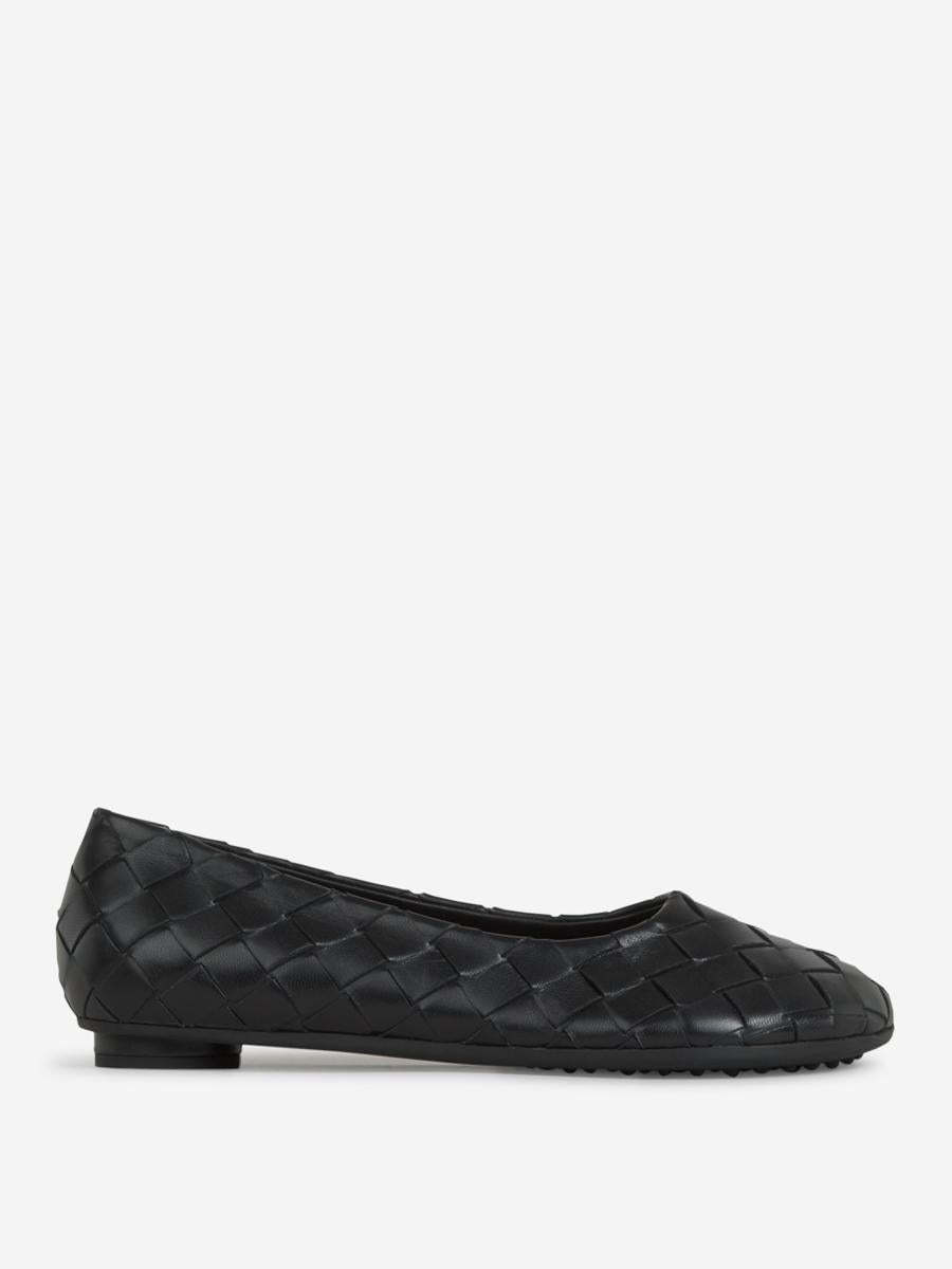 【関税＆送料込み】Bottega Veneta Intrecciato Leather Shoes