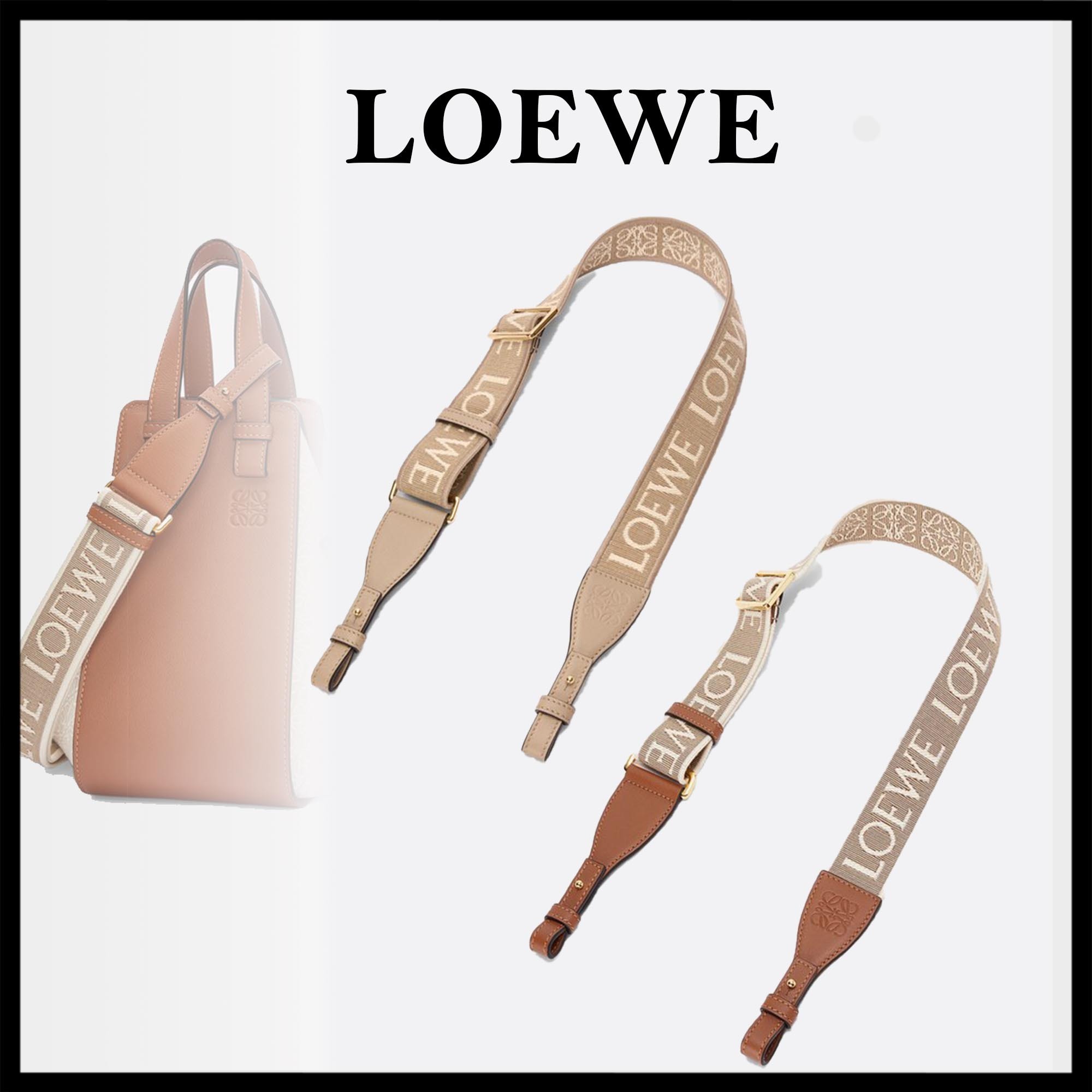 LOEWE 直営店 ループジャカード付きアナグラムショルダーバッグ