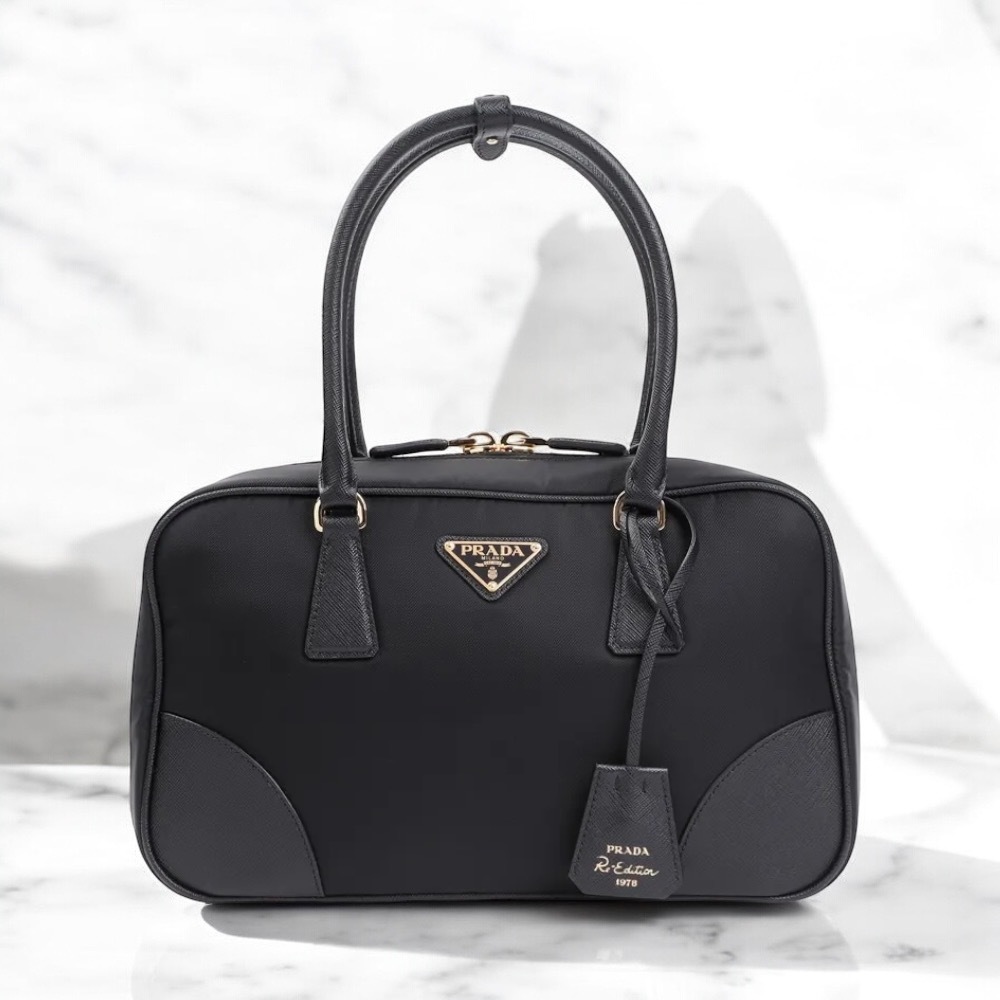 PRADA レザー ミディアムダブルハンドルバッグ