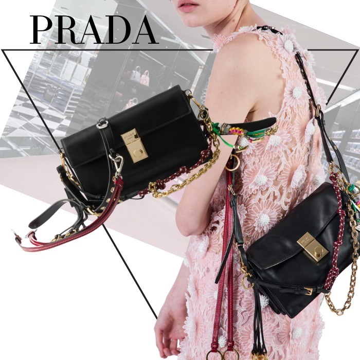 【PRADA】チャーム付 ソフトサウンド ショルダーバッグ ブラック