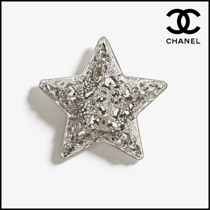 ★可愛い星型【 CHANEL 】ブローチ