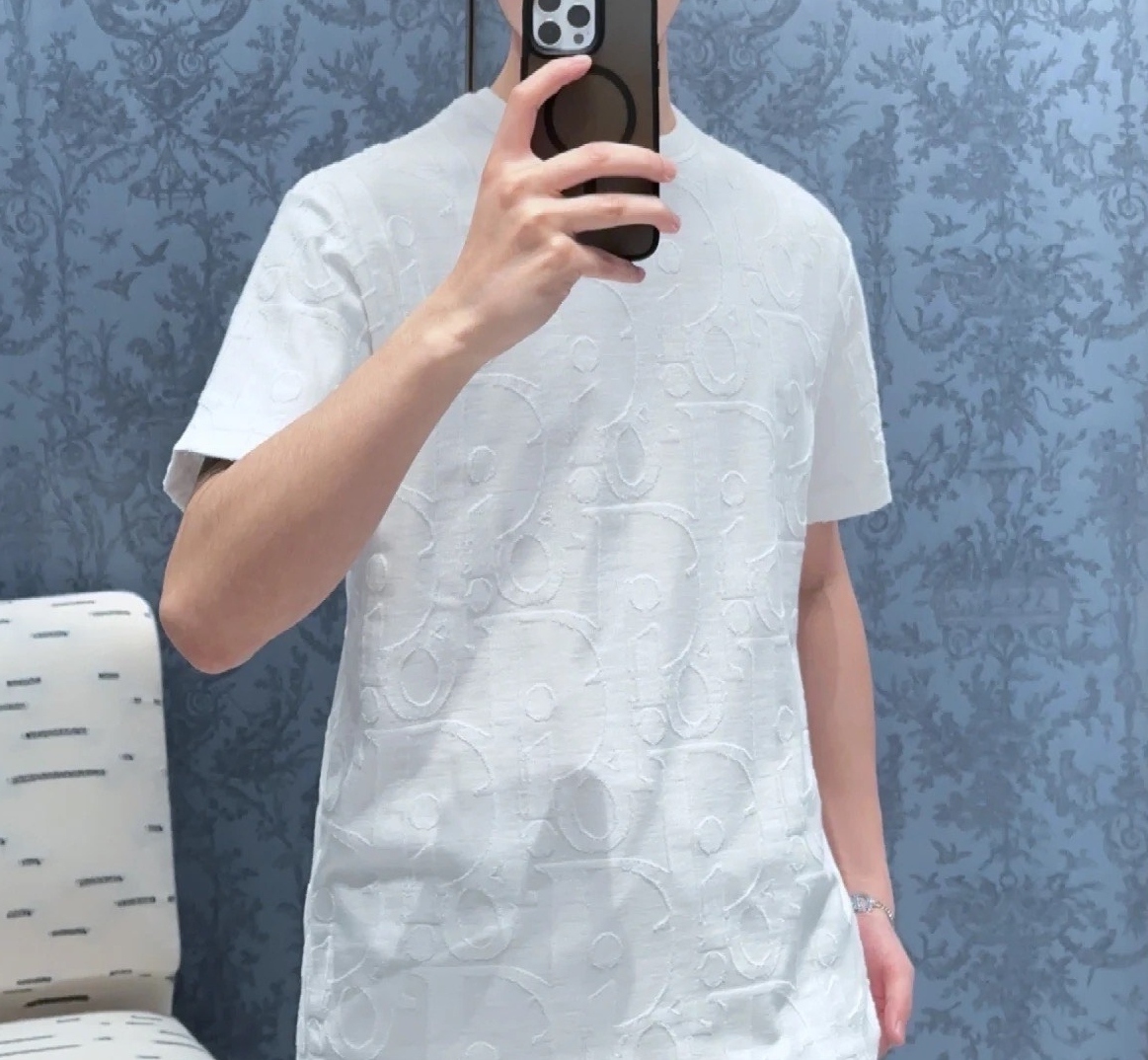 《洗練された一枚》Dior オブリーク リラックスフィット Tシャツ