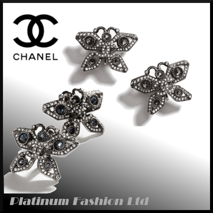 25A◆上品でときめく存在感【CHANEL】バタフライ スタッドピアス