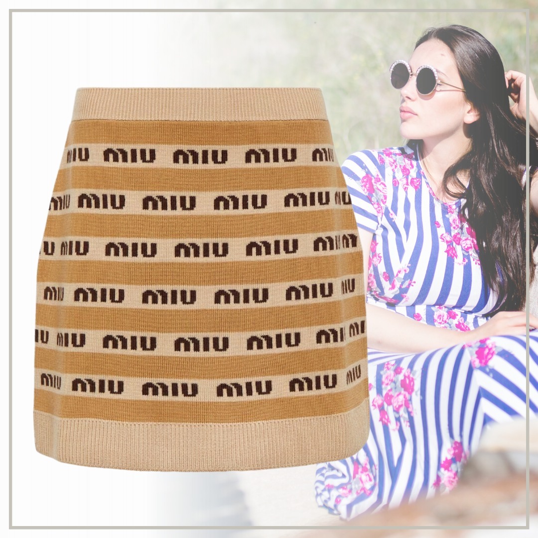 【完売必至】MiuMiu バージンウール ロゴ ミニスカート