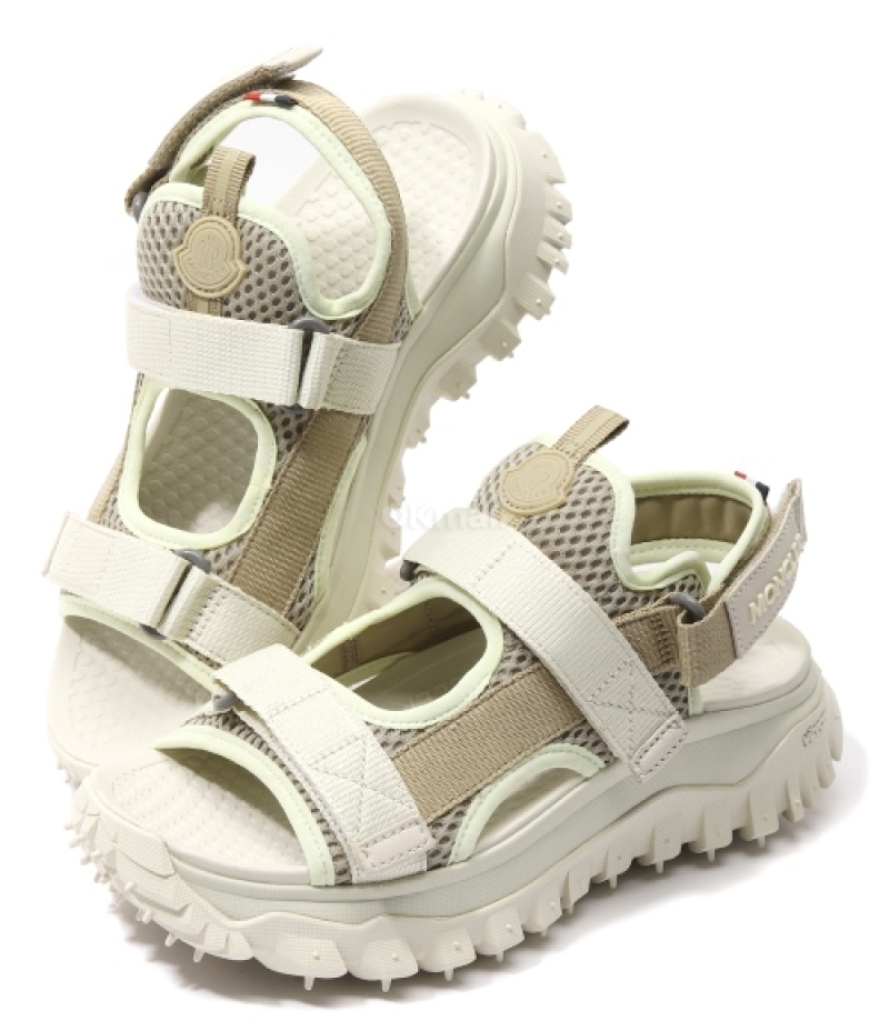 MONCLER｜SANDALS (4L00070 M3808 209)