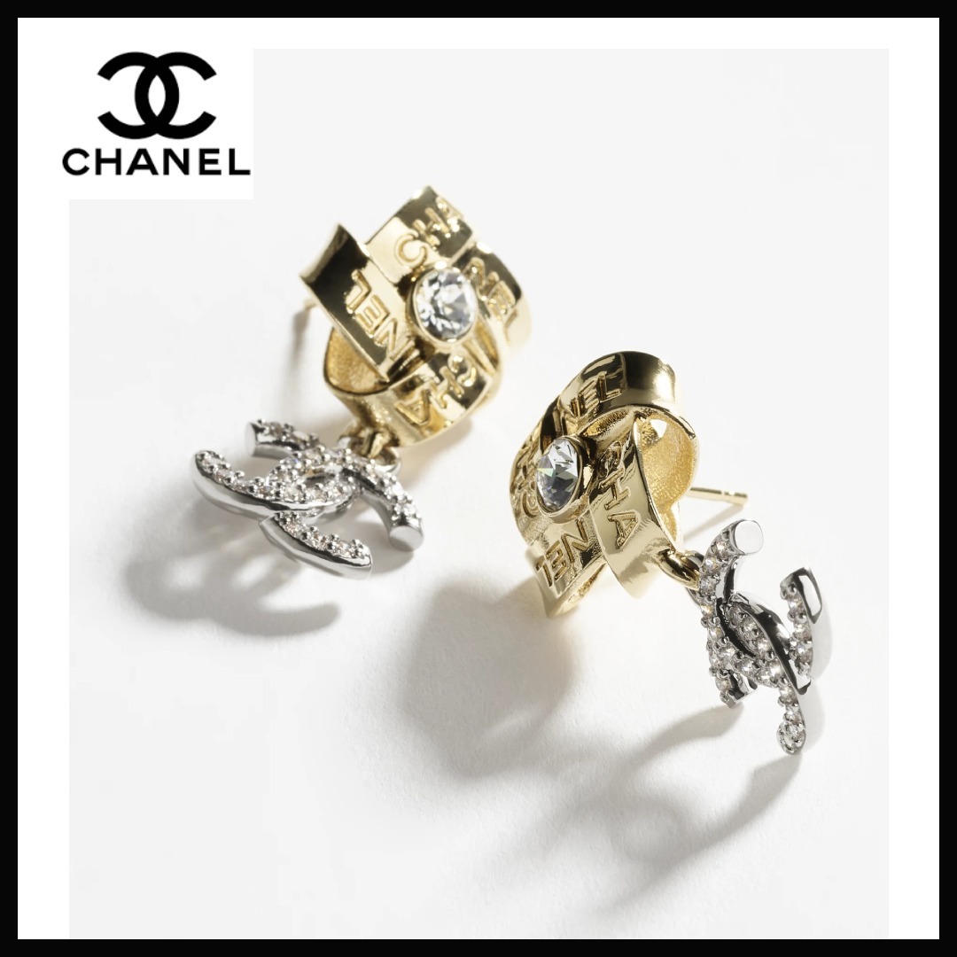 揺れる ロゴ【CHANEL】ピアス メタル & ストラス ココマーク
